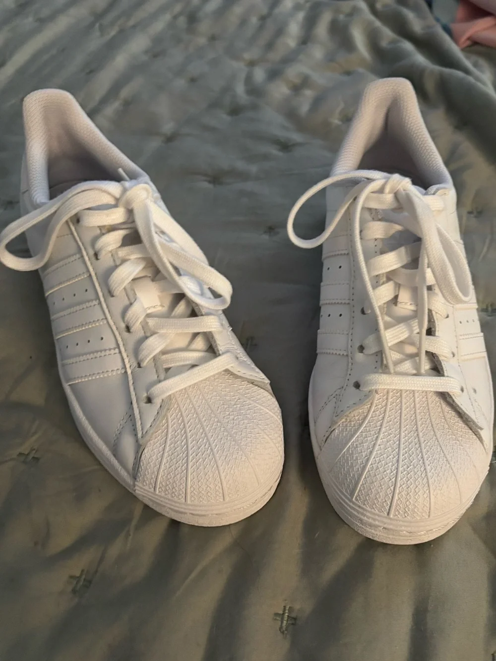 Women’s Classic Shell Toe Adidas- Superstar